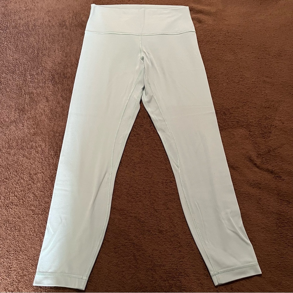 Women’s Large Lululemon High-Rise Athleisure Activewear Loungewear Leggings